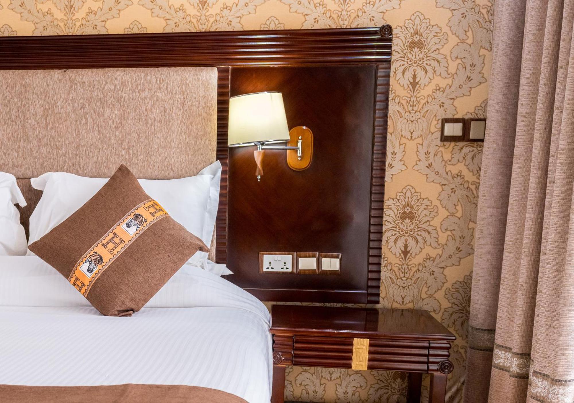Lemigo Hotel Kigali Zewnętrze zdjęcie