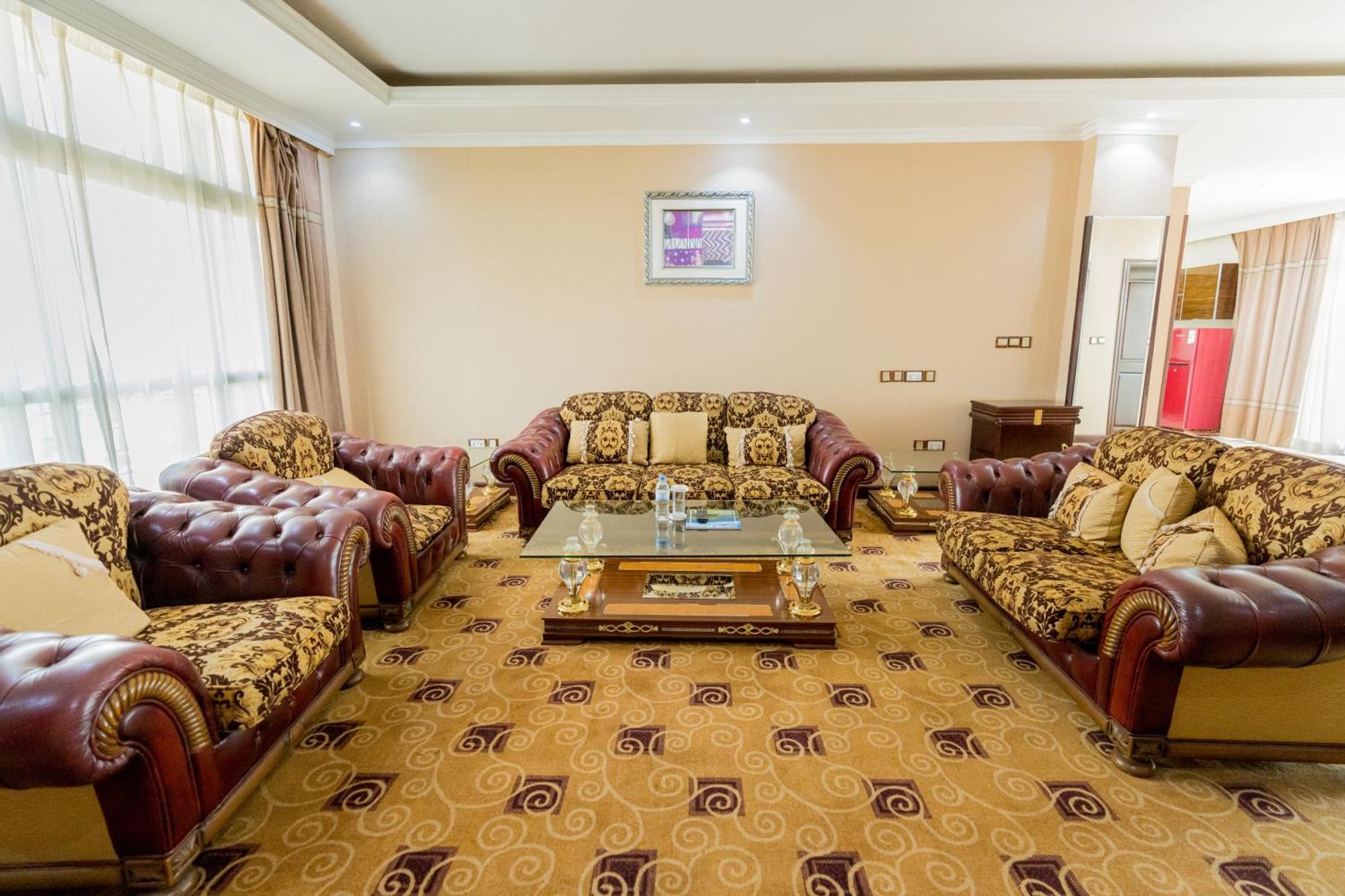 Lemigo Hotel Kigali Zewnętrze zdjęcie